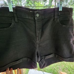 Old Navy Black Stretch Midi Cuff Shorts Size 16
